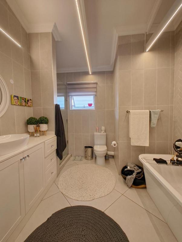1 Bedroom Property for Sale in Menlo Park Gauteng