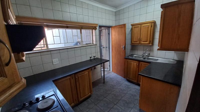 To Let 2 Bedroom Property for Rent in Pretoria Gardens Gauteng