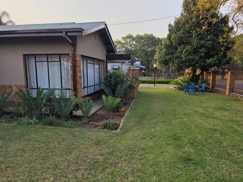 To Let 4 Bedroom Property for Rent in Pretoria Gardens Gauteng