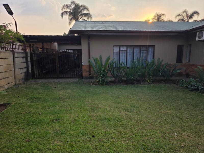 To Let 4 Bedroom Property for Rent in Pretoria Gardens Gauteng