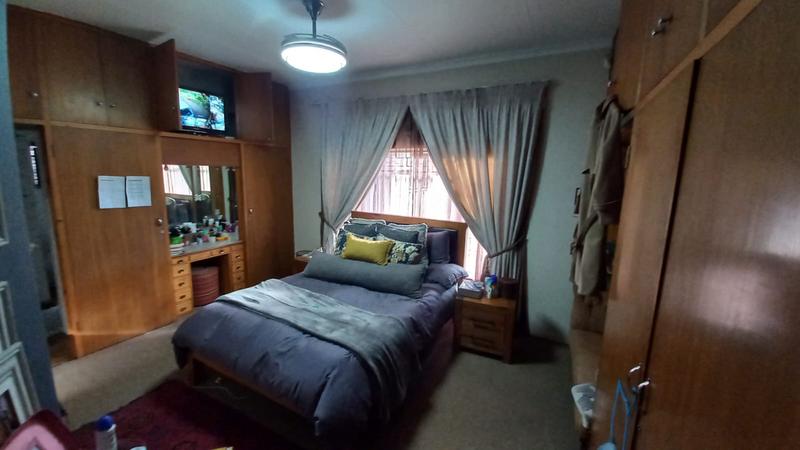 To Let 4 Bedroom Property for Rent in Pretoria Gardens Gauteng