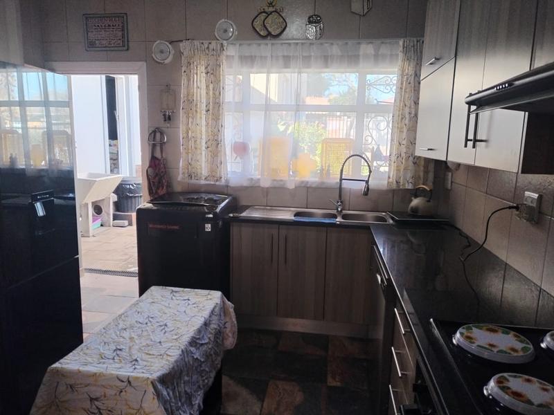 3 Bedroom Property for Sale in Sunnyridge Gauteng