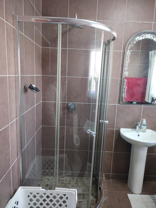 3 Bedroom Property for Sale in Sunnyridge Gauteng