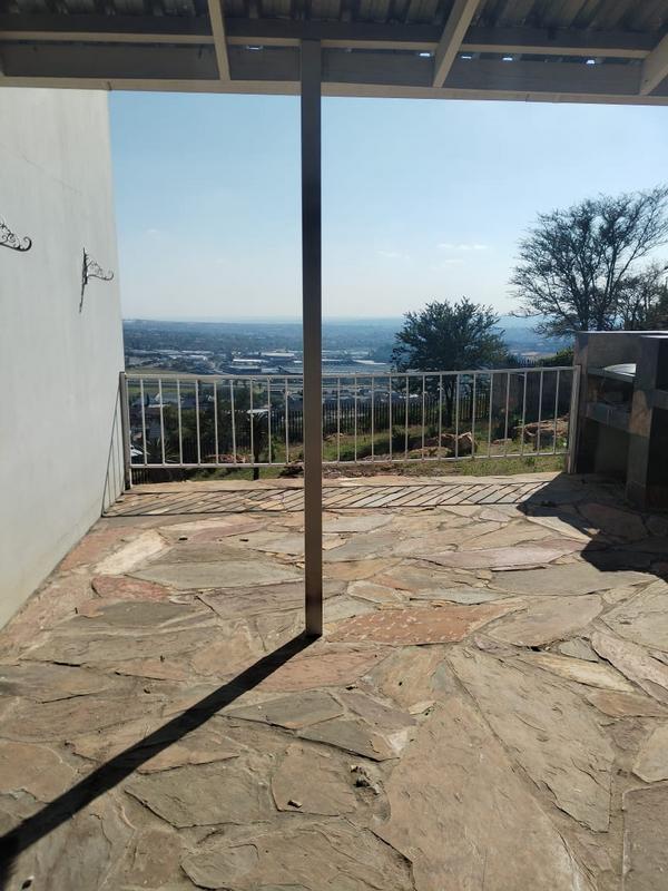3 Bedroom Property for Sale in Sunnyridge Gauteng