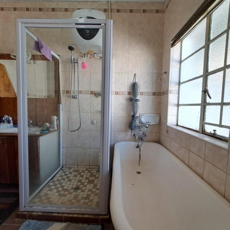 3 Bedroom Property for Sale in Wychwood Gauteng