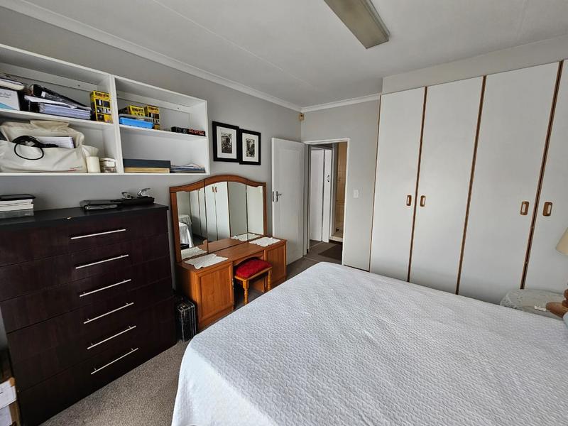 3 Bedroom Property for Sale in Glen Marais Gauteng