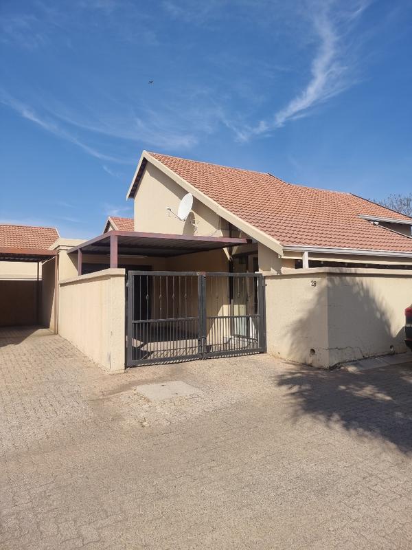To Let 3 Bedroom Property for Rent in Wychwood Gauteng