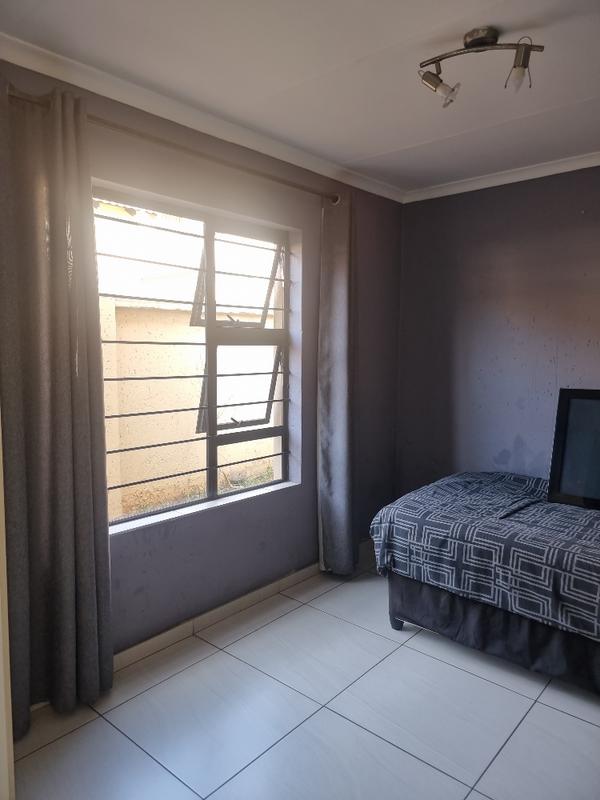 To Let 3 Bedroom Property for Rent in Wychwood Gauteng