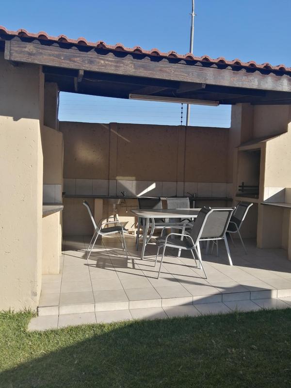 To Let 3 Bedroom Property for Rent in Wychwood Gauteng