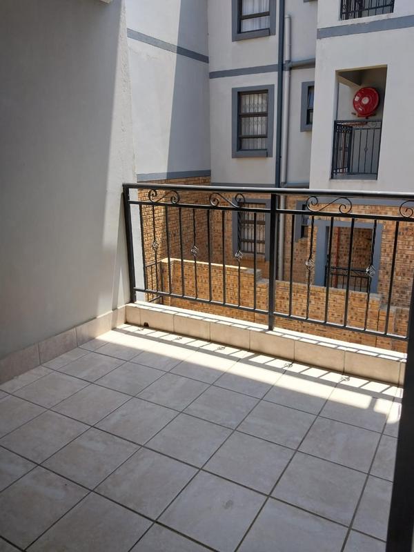 2 Bedroom Property for Sale in Fairlead Gauteng