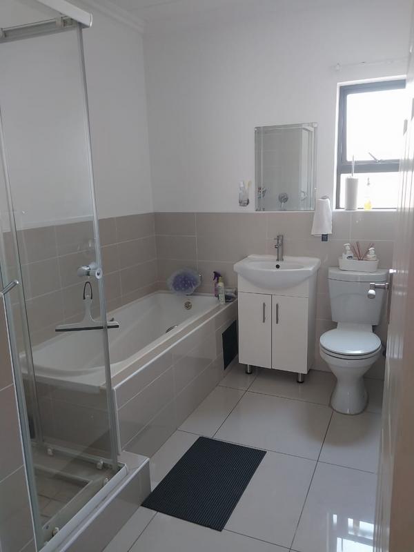 2 Bedroom Property for Sale in Fairlead Gauteng