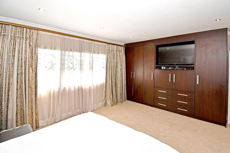 4 Bedroom Property for Sale in Parkmore Gauteng