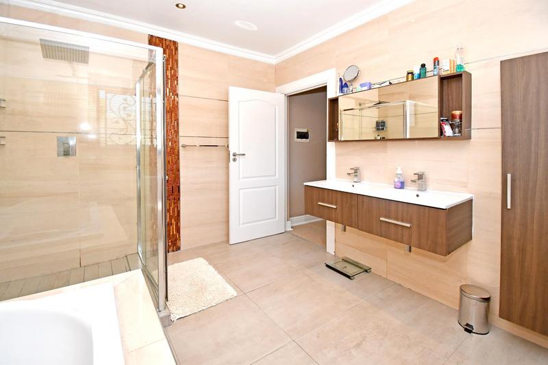 4 Bedroom Property for Sale in Parkmore Gauteng