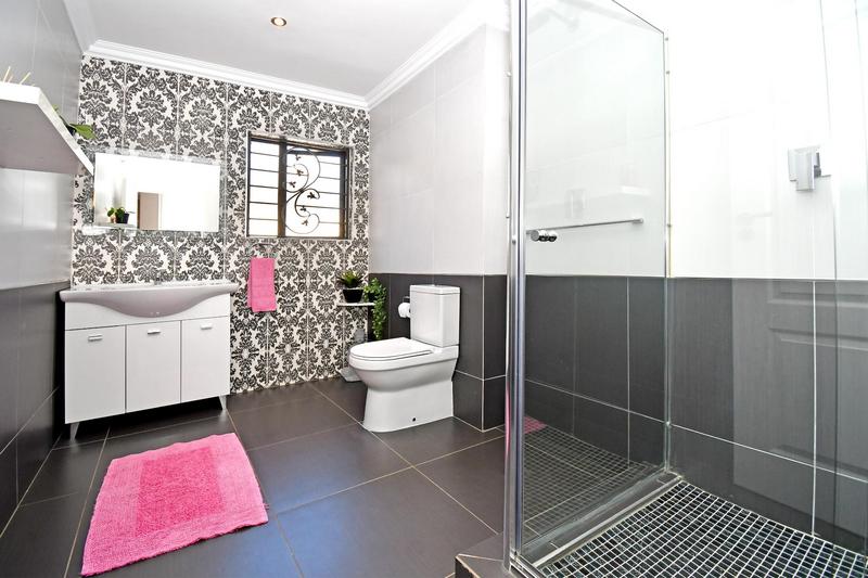 4 Bedroom Property for Sale in Parkmore Gauteng