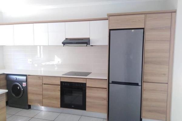 To Let 3 Bedroom Property for Rent in Waterfall Gauteng