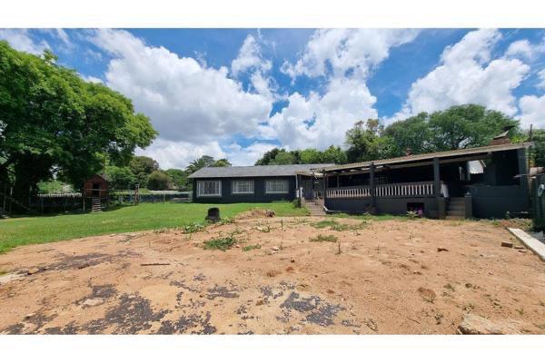 4 Bedroom Property for Sale in Bramley North Gauteng