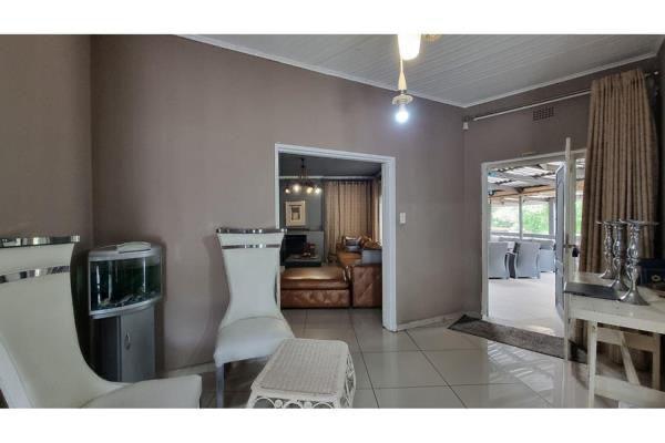 4 Bedroom Property for Sale in Bramley North Gauteng