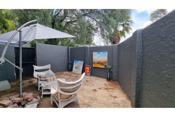 4 Bedroom Property for Sale in Bramley North Gauteng