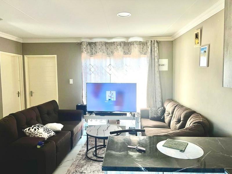 3 Bedroom Property for Sale in Dawn Park Gauteng