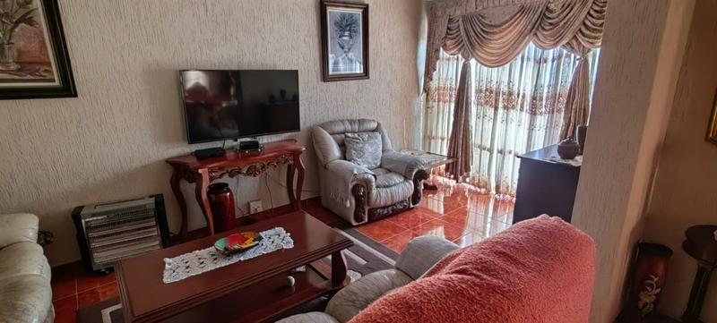 3 Bedroom Property for Sale in Klipspruit Gauteng