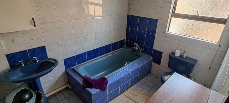 3 Bedroom Property for Sale in Klipspruit Gauteng