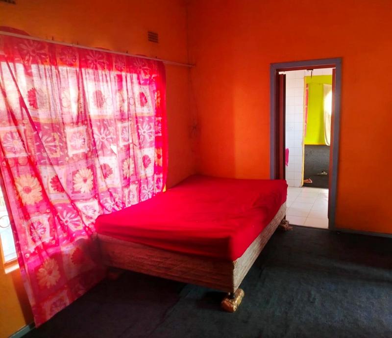 4 Bedroom Property for Sale in Lenasia South Gauteng