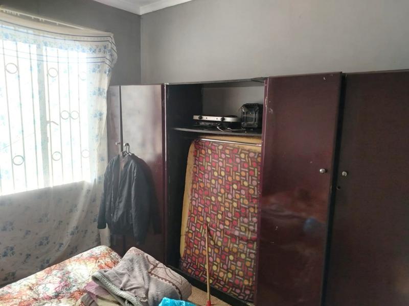 4 Bedroom Property for Sale in Lenasia South Gauteng