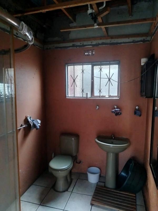 1 Bedroom Property for Sale in Pimville Gauteng