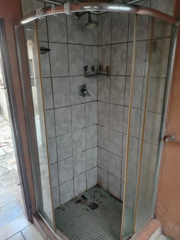 1 Bedroom Property for Sale in Pimville Gauteng
