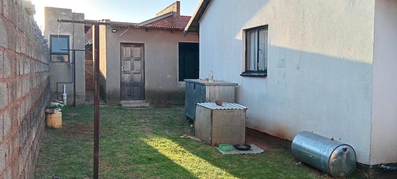3 Bedroom Property for Sale in Protea Glen Gauteng