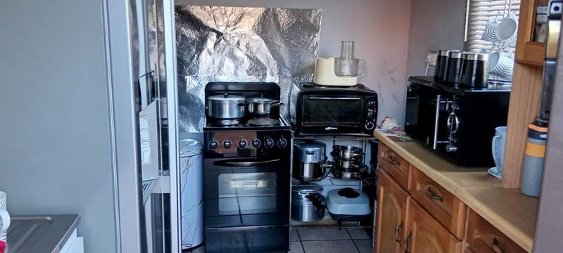 3 Bedroom Property for Sale in Protea Glen Gauteng