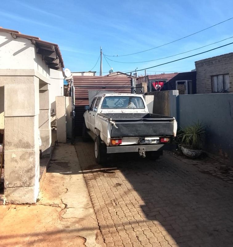 3 Bedroom Property for Sale in Tshepisong Gauteng