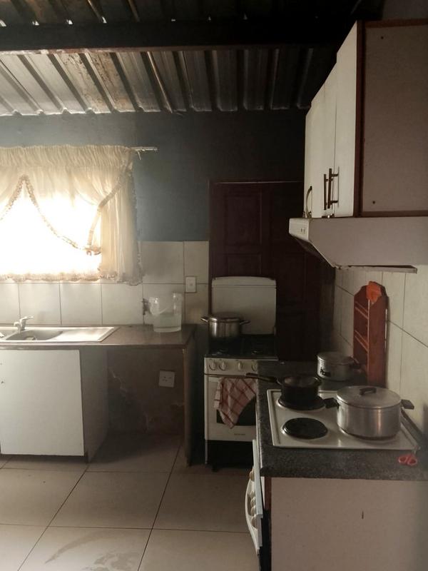 3 Bedroom Property for Sale in Tshepisong Gauteng