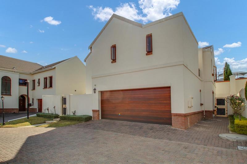 3 Bedroom Property for Sale in Bryanston Gauteng