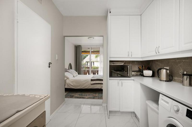 To Let 3 Bedroom Property for Rent in Sandton Central Gauteng