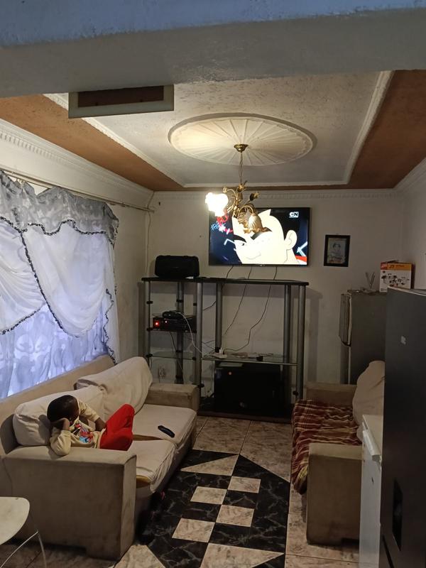2 Bedroom Property for Sale in Jabavu Gauteng