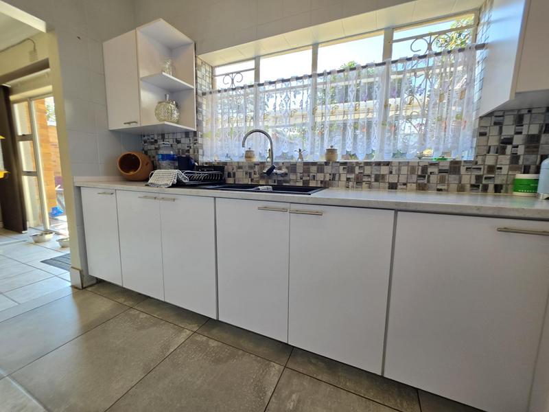 3 Bedroom Property for Sale in South Crest Gauteng