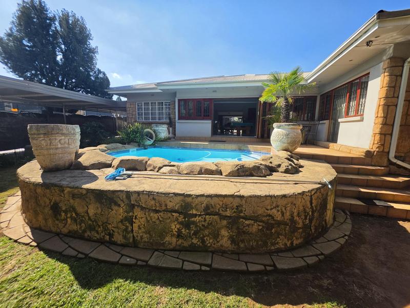 3 Bedroom Property for Sale in South Crest Gauteng