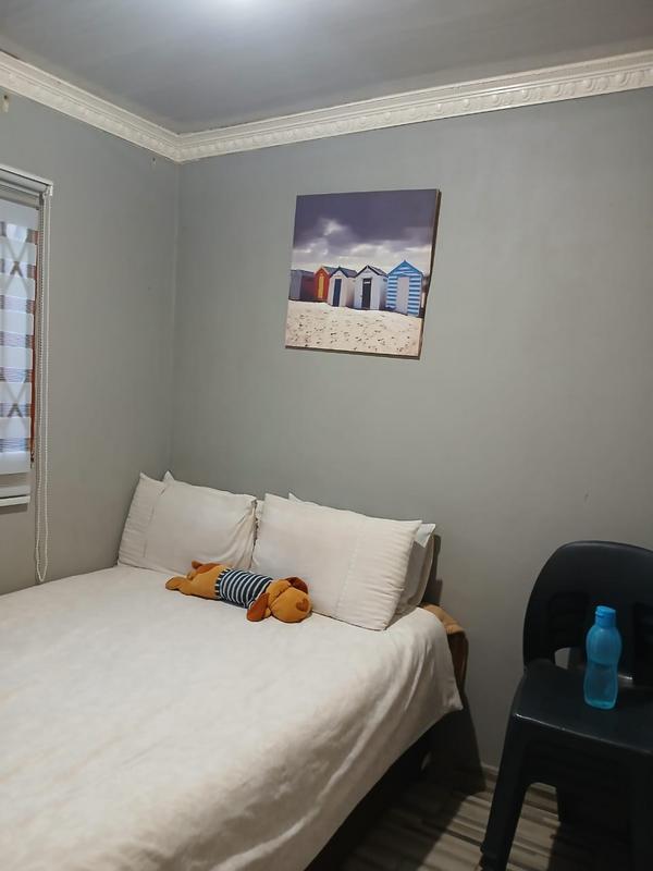 2 Bedroom Property for Sale in Durban Roodepoort Deep Gauteng