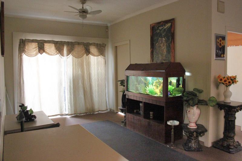 To Let 4 Bedroom Property for Rent in Elspark Gauteng