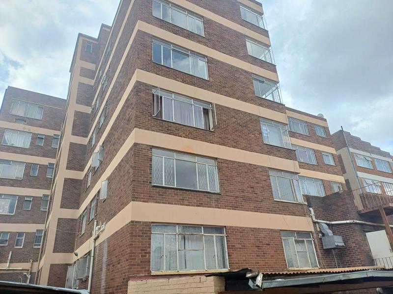 To Let 1 Bedroom Property for Rent in Sunnyside Gauteng