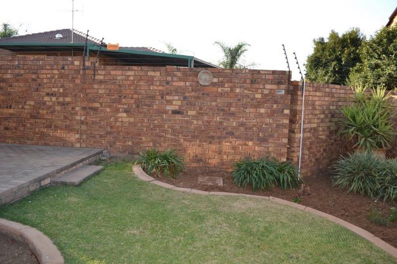 To Let 3 Bedroom Property for Rent in Dalpark Ext 1 Gauteng