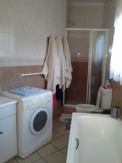 To Let 3 Bedroom Property for Rent in Dalpark Ext 1 Gauteng