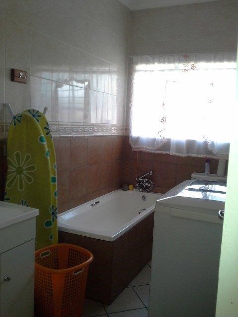 To Let 3 Bedroom Property for Rent in Dalpark Ext 1 Gauteng