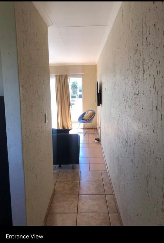 To Let 2 Bedroom Property for Rent in Sonneveld Gauteng