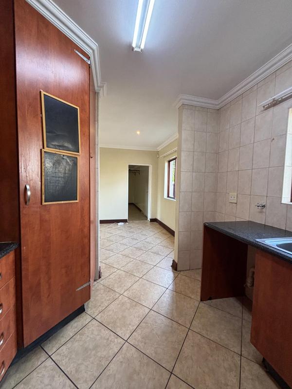 3 Bedroom Property for Sale in Kenleaf Gauteng