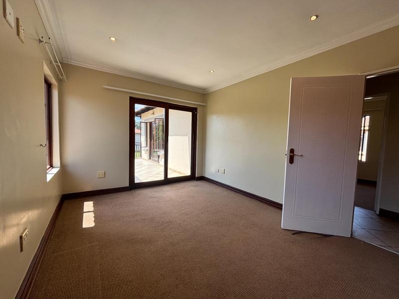 3 Bedroom Property for Sale in Kenleaf Gauteng