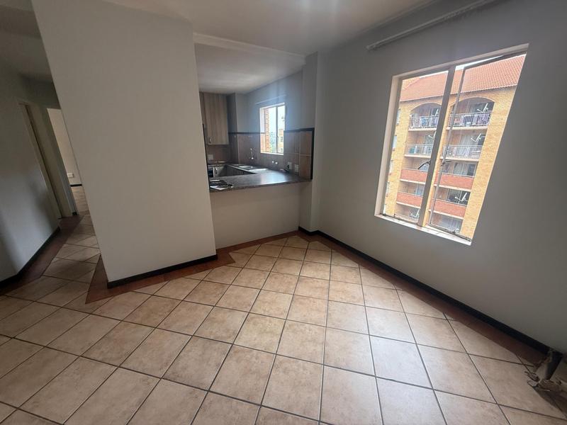 To Let 2 Bedroom Property for Rent in Die Hoewes Gauteng