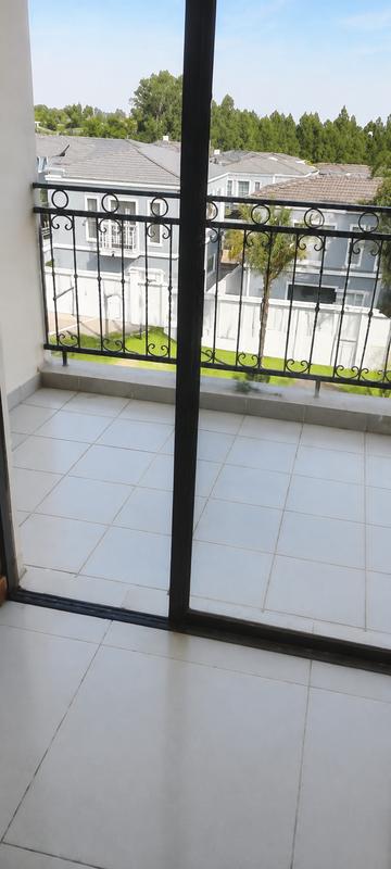 3 Bedroom Property for Sale in Carlswald Estate Gauteng