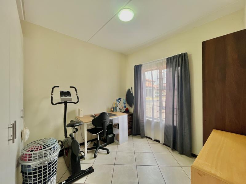 To Let 2 Bedroom Property for Rent in Benoni Gauteng